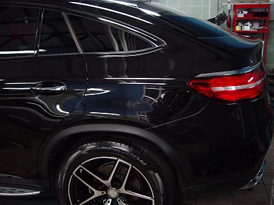Mercedes GLE - rozleštění a ochrana laku - detail 22
