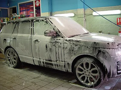 Range Rover Vogue V8 - odstranění škrábanců - detail 1