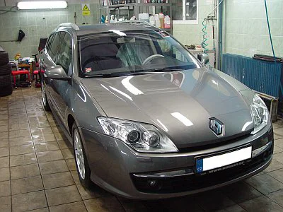 Renault Laguna Kombi III - leštění a ochrana laku - detail 1