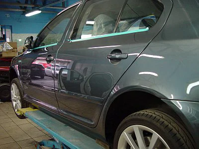 Škoda Octavia Laurin Klement - leštění laku - detail 15