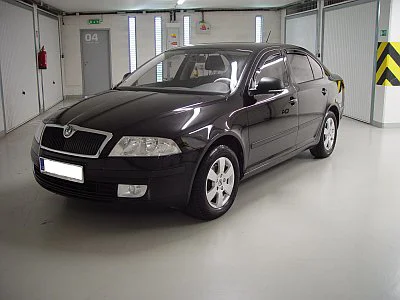 Škoda Octavia - rozleštění laku ve spolupráci s profesionálním servisem Mhill - detail 1