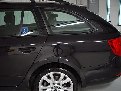 Škoda Superb II kombi - rozleštění a ochrana laku - detail 7
