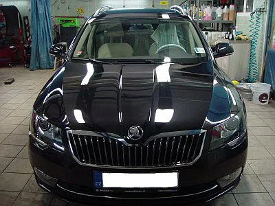 Škoda Superb - make up - detail 4
