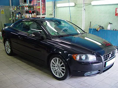 Volvo C70 cabrio 2.5 turbo - renovace a ochrana laku - detail 1