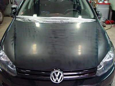 VW Golf kombi - broušení pod vodou a rozleštění laku - Auto-Mhill a Vylesteneauto.cz - detail 7