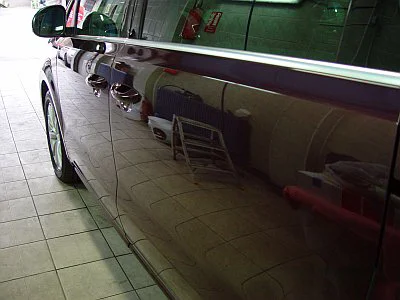 VW Sharan - jemné leštění a ochrana laku - detail 9