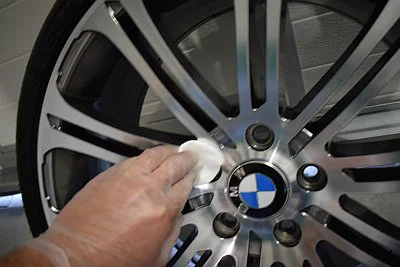 BMW 325i - renovace a nanokeramická ochrana laku - detail 13