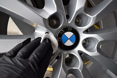 BMW 530d kombi - renovace a nanokeramická ochrana laku - detail 9