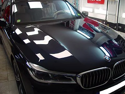 BMW 750d - nanokeramická ochrana laku - detail 11