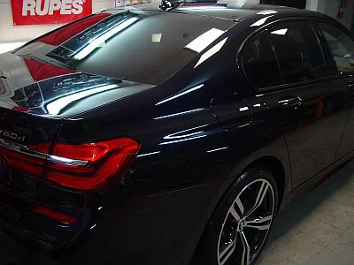 BMW 750d - nanokeramická ochrana laku - detail 12