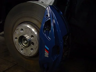 BMW 750d - nanokeramická ochrana laku - detail 5