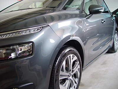 Citroen C4 Picasso - nanokeramická ochrana laku - detail 1