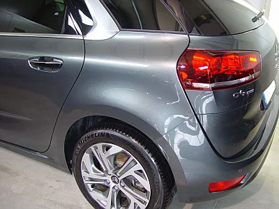 Citroen C4 Picasso - nanokeramická ochrana laku - detail 15