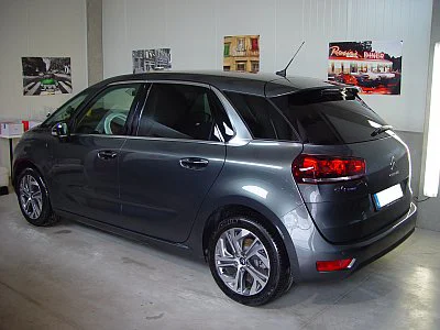 Citroen C4 Picasso - nanokeramická ochrana laku - detail 2