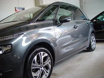 Citroen C4 Picasso - nanokeramická ochrana laku - detail 8