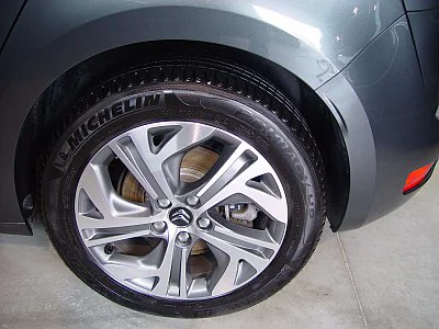 Citroen C4 Picasso - nanokeramická ochrana laku - detail 9