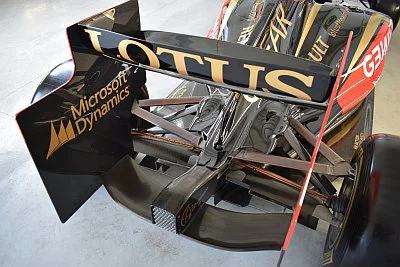 Formule 1 Lotus Renault GP (R31) - detail 14