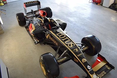 Formule 1 Lotus Renault GP (R31) - detail 26