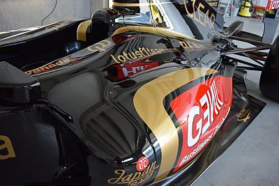 Formule 1 Lotus Renault GP (R31) - detail 5
