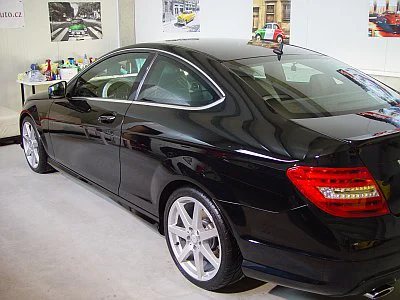 Mercedes C kupé - renovace a nanokeramická ochrana laku - detail 16