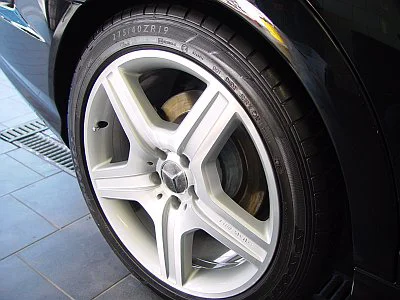 Mercedes S500 AMG - odlesky naší práce - detail 19