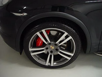 Porsche Cayenne Turbo - základní leštění a ochrana laku - detail 11