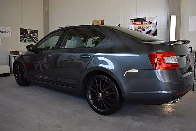 Škoda Octavia III RS 2.0 TFSI - renovace a ochrana laku - detail 31