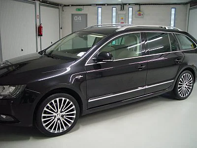 Škoda Superb II kombi Laurin Klement - jarní make up - detail 6