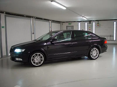 Škoda Superb II - leštění a ochrana laku - detail 2