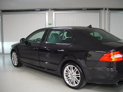 Škoda Superb II - leštění a ochrana laku - detail 7
