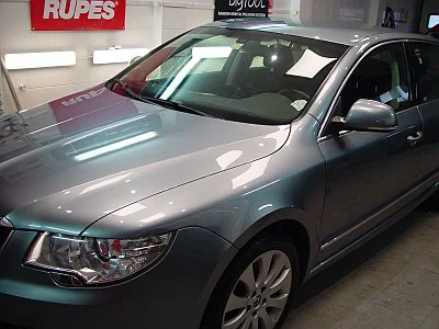 Škoda Superb II - základní renovace laku - detail 14