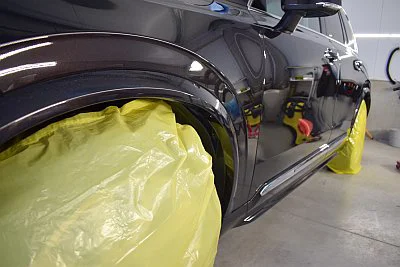 Volvo XC90 - renovace a nanokeramická ochrana laku - detail 1