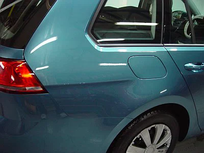 VW Golf Variant - odstranění polepů a renovace laku - detail 10