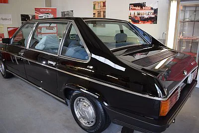 Maximálně šetrné leštění laku Praha - detail 3