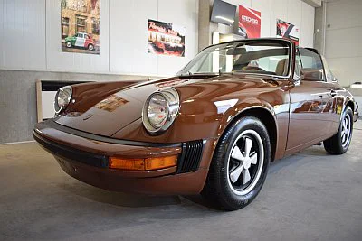 Kvalitní vícekrokové leštění automobilů - detail 11