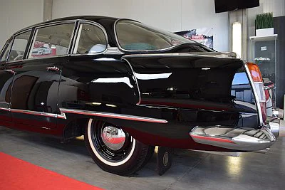 Kvalitní vícekrokové leštění automobilů - detail 7