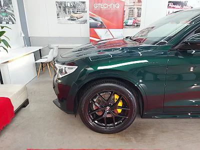 Alfa Romeo Stelvio - leštění laku - detail 3