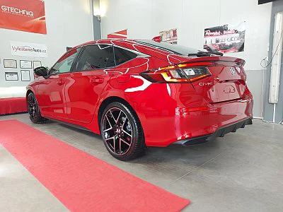 Honda Civic - leštění a keramická ochrana laku - detail 6