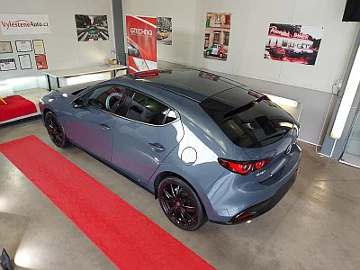 Mazda 3 - leštění a keramická ochrana laku - detail 6