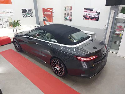 Mercedes E cabrio - leštění a keramická ochrana laku - detail 8