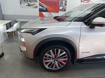 Nissan X-Trail - leštění a keramická ochrana laku - detail 3