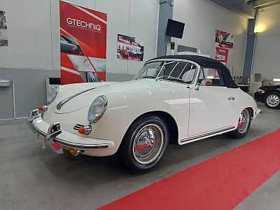 Porsche 356 - leštění laku - detail 1