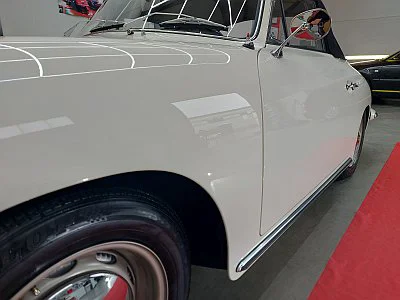 Porsche 356 - leštění laku - detail 3