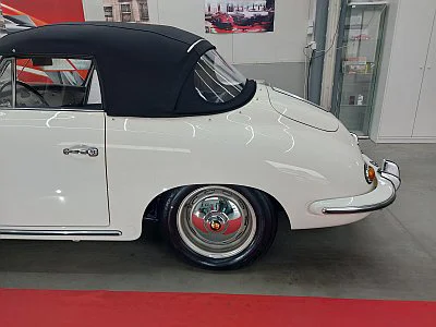 Porsche 356 - leštění laku - detail 4