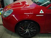 Alfa Romeo - leštění laku