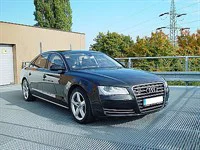 Audi A8 L - ruční mytí, čištění a voskování karoserie