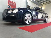 Bentley Flying Spur - leštění a keramická ochrana laku