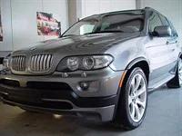 BMW X5 4.8 iS - renovace a nanokeramická ochrana laku