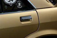 Kvalitní rozleštění obtížně přístupných částí karoserie? Pro nás je to hračka!