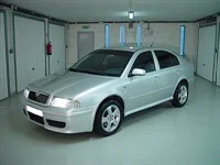 Škoda Octavia I s nájezdem 325 000 km - rozleštění laku